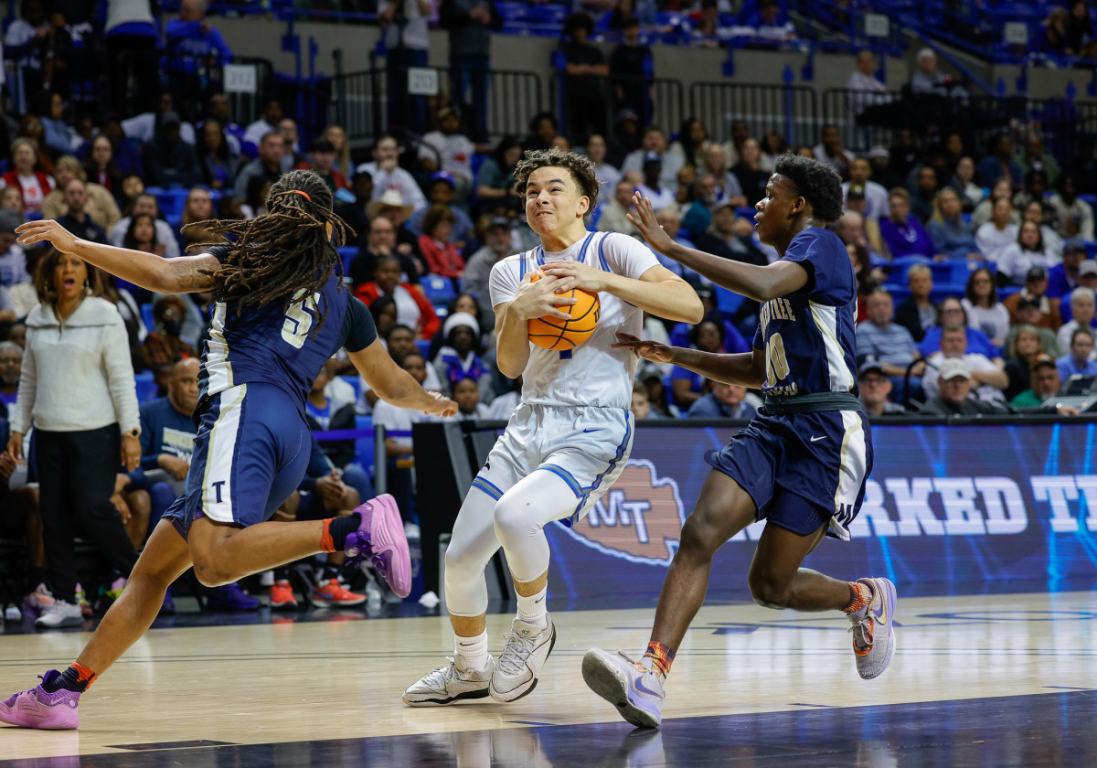 AAA Finals BB Nevada vs Marked Tree__00014